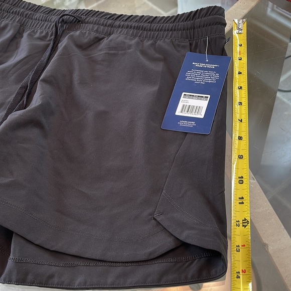 Marika shorts, M, polyester, spandex, black dry wik - Picture 12 of 13